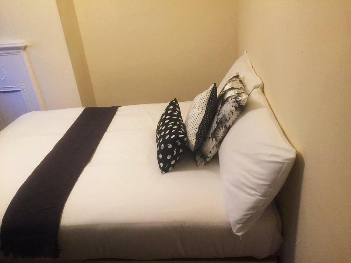 North London Cottage 외부 사진