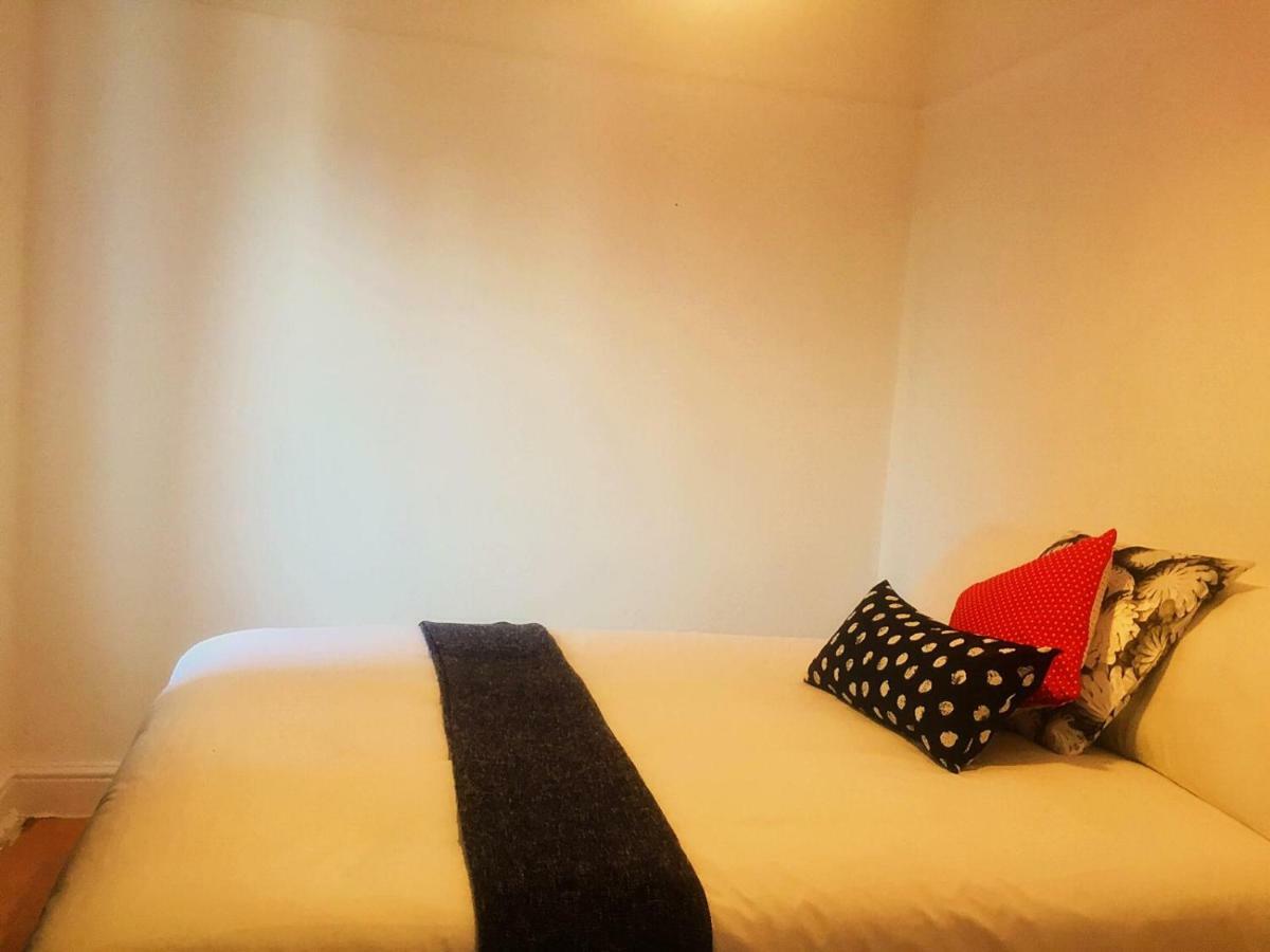 North London Cottage 외부 사진