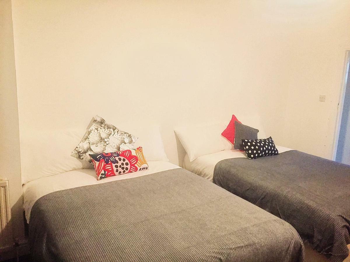 North London Cottage 외부 사진