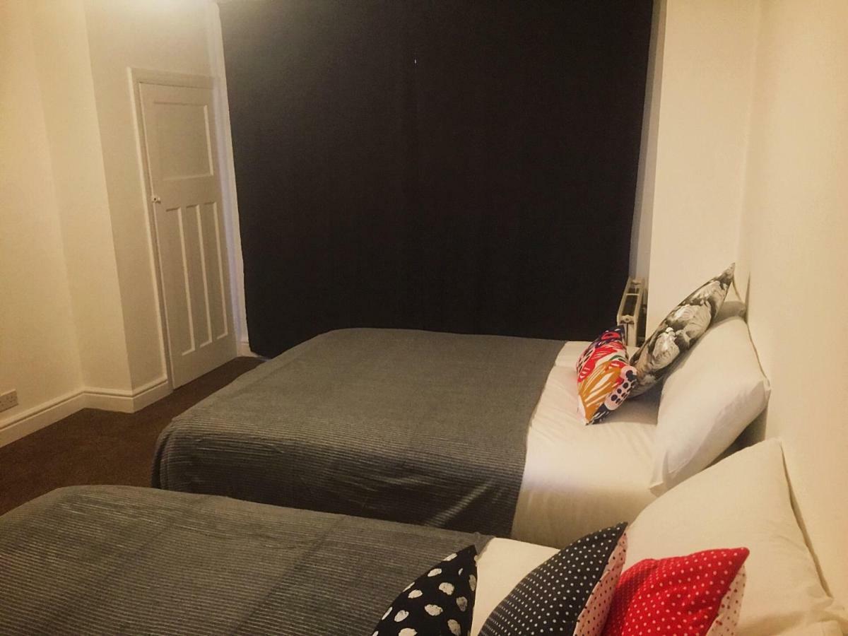 North London Cottage 외부 사진