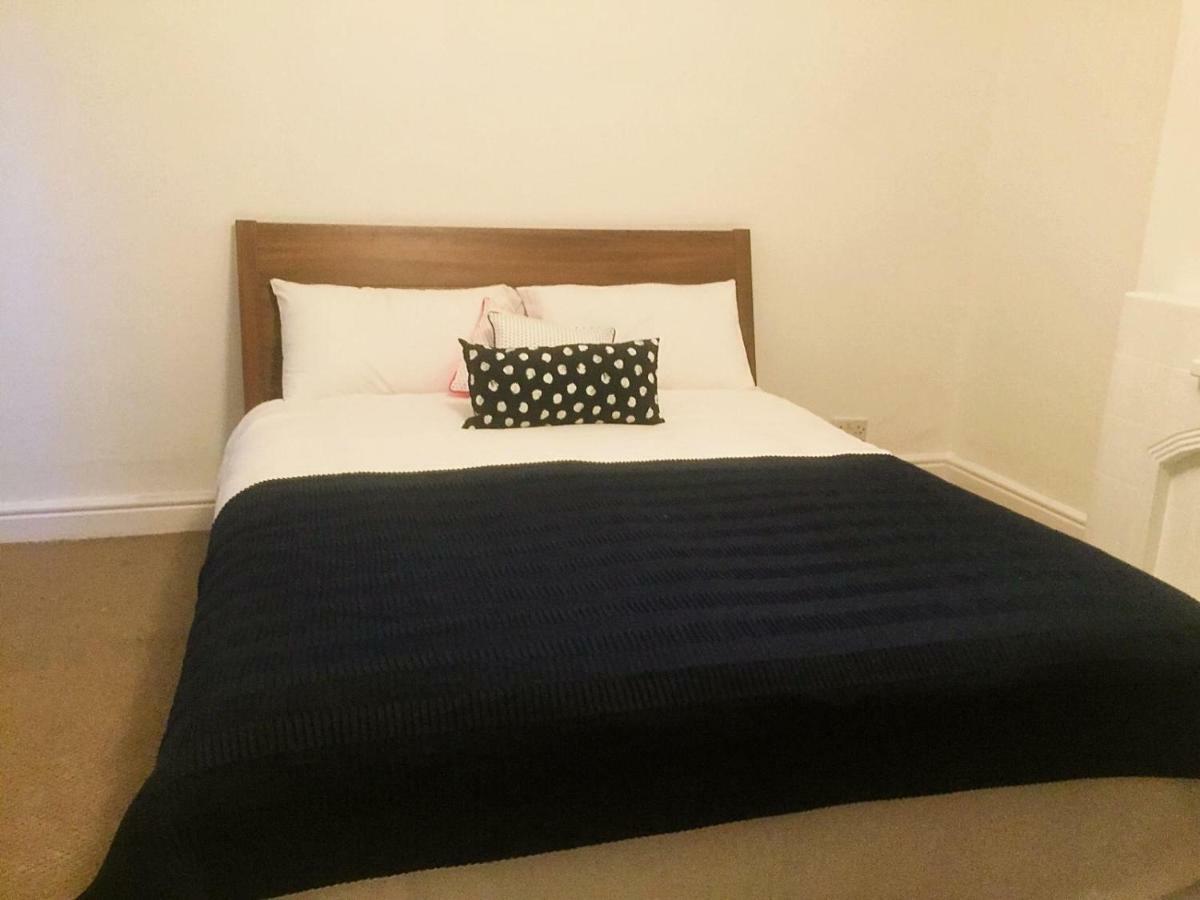 North London Cottage 외부 사진